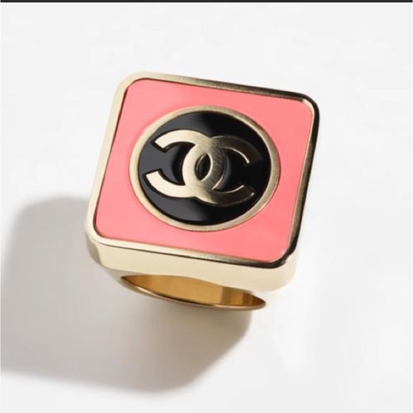 Chanel Ring - Picture 2 of 3